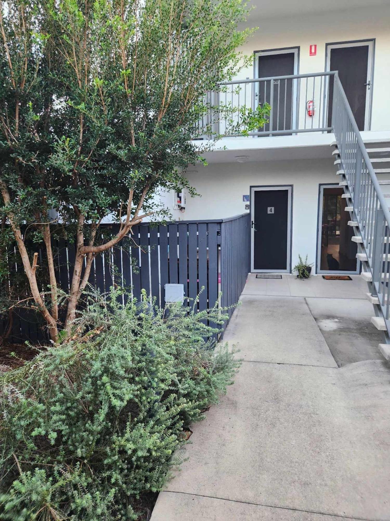 A Quiet Unit Overlooking A Reserve Apartment