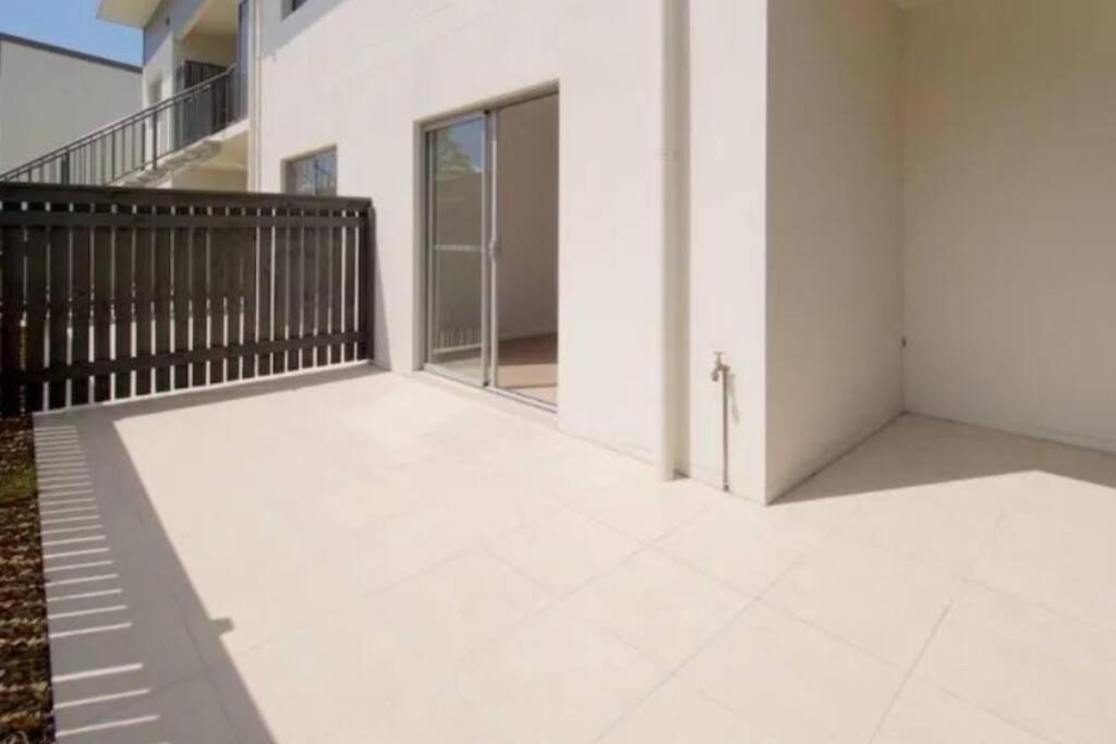Apartment A Quiet Unit Overlooking A Reserve