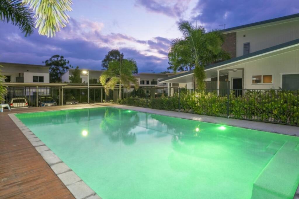 Apartment A Quiet Unit Overlooking A Reserve Petrie